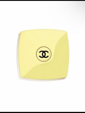 CHANEL Limited Edition Yellow Mirror Duo Compact Mirror NIB w/ Box & Pouch